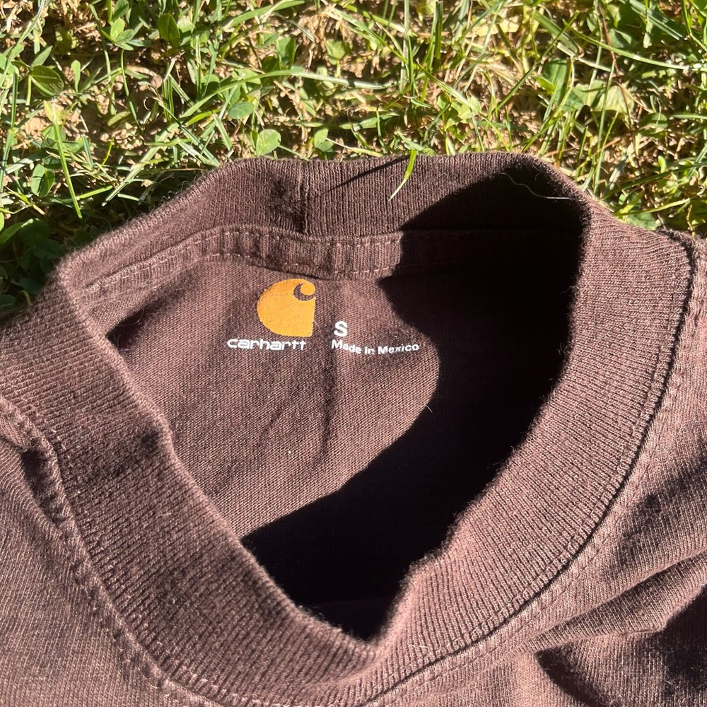 Carhartt Brown Long Sleeve Shirt with Logo - Picture 2 of 3